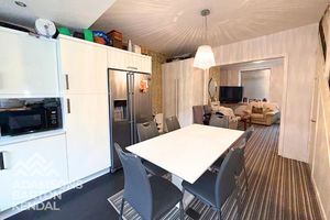 Photo 4- click for photo gallery